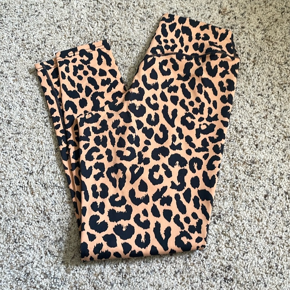 Balance Athletica Large leopard print leggings